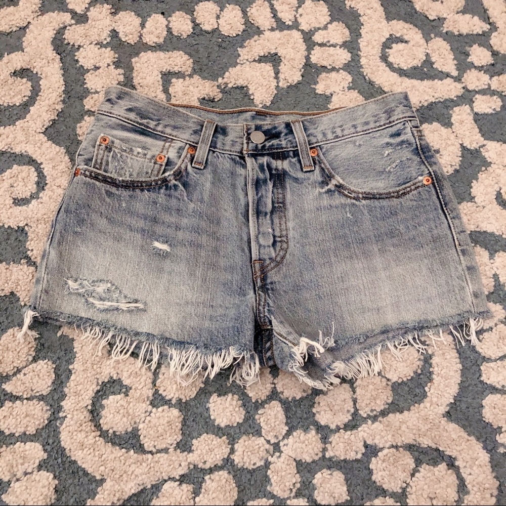 501 Levi’s Denim Shorts
